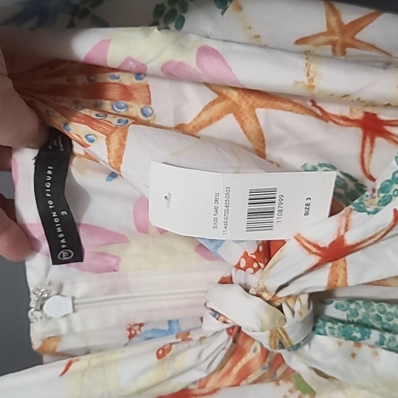 Fashion to Figure Seashell print dress - Picture 4 of 5